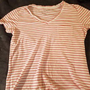 Universal Thread T Shirt